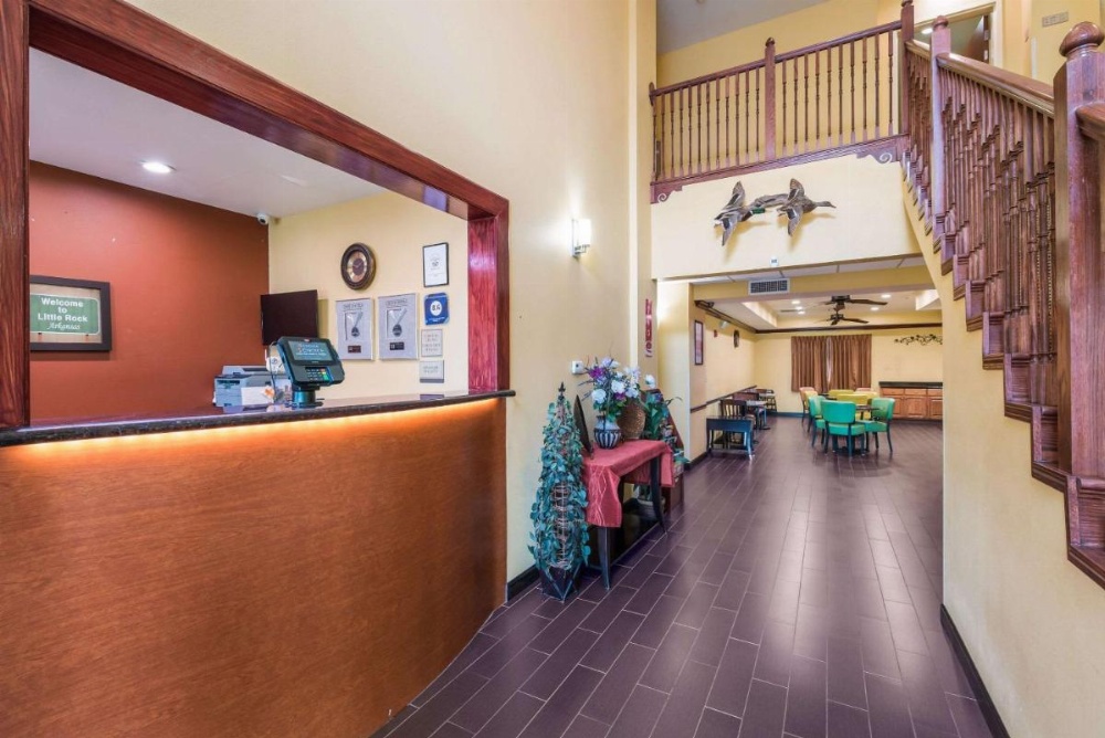 Econo Lodge Inn And Suites Little Rock Image 15
