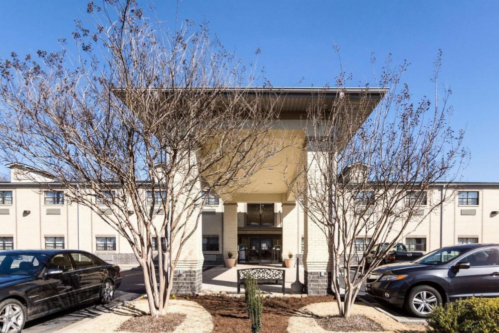 Econo Lodge Inn And Suites Little Rock Image 18