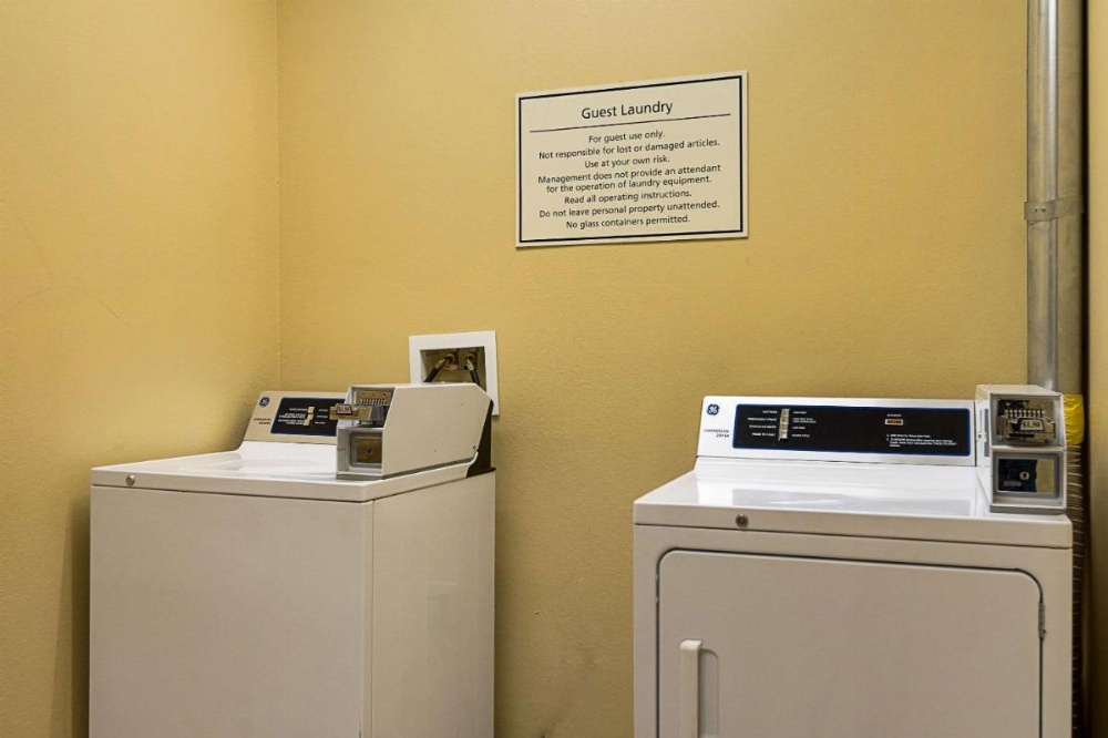 Econo Lodge Inn And Suites Little Rock Image 22